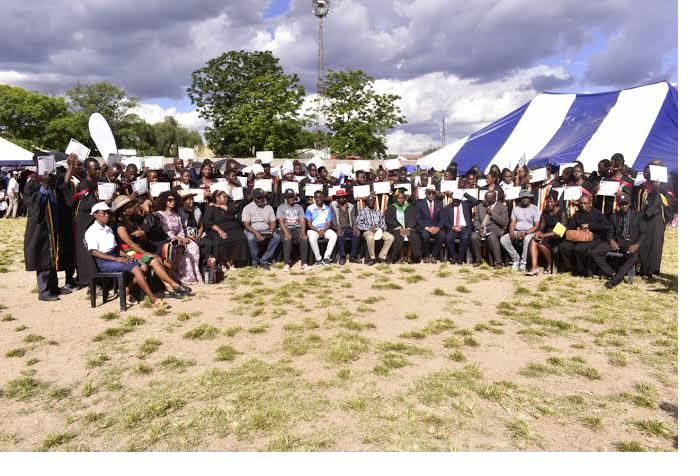 Graduates and guests at a ZSTA-supported certificate ceremony